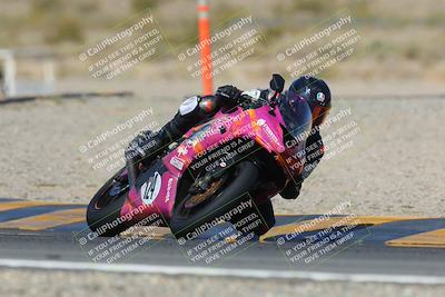 media/Apr-09-2023-SoCal Trackdays (Sun) [[333f347954]]/Turn 11 (10am)/